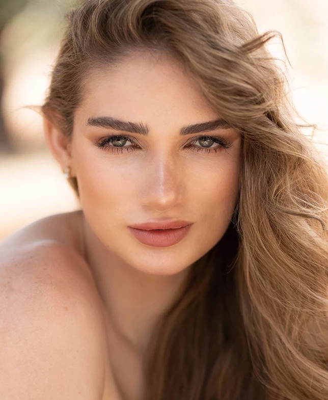 Janina S.