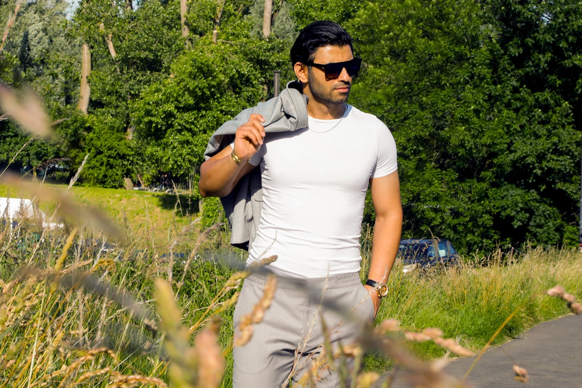 Farzad C.